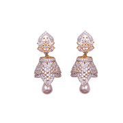 Beautiful-diamond-pearl-earring